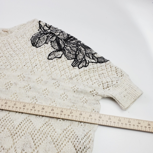Anthropologie Women Knitted Knotted Embroidered Launa Tunic Sweater Size XS/S - Picture 9 of 12